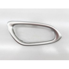 Moldura Maçaneta Int. Tras. Esq. Nissan Sentra 2.0