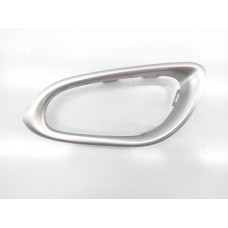 Moldura Maçaneta Int. Tras. Dir. Nissan Sentra 2.0