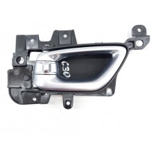 Maçaneta Interna Porta Tras. Esq. Jeep Commander Diesel