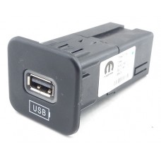 Entrada Tomada Usb Jeep Commander Diesel 735637230