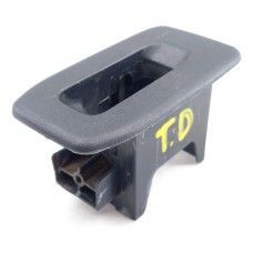 Moldura Botão Vidro Porta Traseira Direita Pajero Tr4 2012