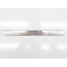 Soleira Porta Dianteira Direita Mercedes B200 Turbo