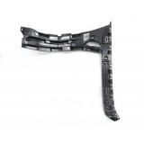 Guia Para-choque Traseiro Lado Direito Mercedes C180 2017