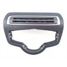 Acabamento Moldura Botão Farol Mercedes C180 2017