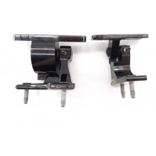 Par Dobradiça Porta Dianteira Direita Mercedes C180 2017