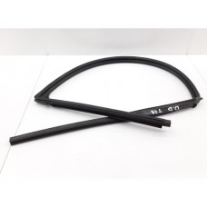 Borracha Guarnição Porta Diant. Direita L200 New Triton 2022