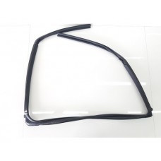 Borracha Guarnição Porta Traseira Esquerda L200 New Triton