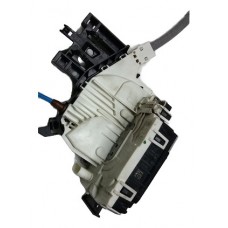 Fechadura Dianteira Direita Mercedes Gla