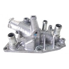 Carcaça Válvula Termostática Nissan March 2017