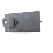 Botão Vidro Porta Dianteira Direita Chevrolet Spin 2015