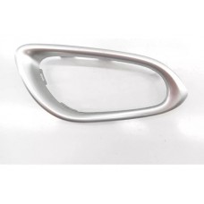 Moldura Maçaneta Int. Diant. Direito. Nissan Sentra 2.0