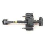 Limitador Porta Dianteira Esquerda Volvo Xc60 T5 2015