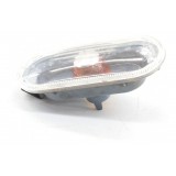 Lanterna Pisca Para-lama Direito Volkswagen Amarok 2015