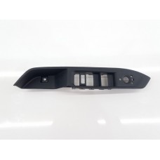 Moldura Botão Vidro Dianteiro Esquerdo Jeep Commander 1.3