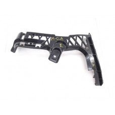 Guia Esquerdo Para-choque Traseiro Mercedes Cla 250 2022