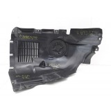 Para Barro Dianteiro Esquerdo Frente Mercedes Cla 250 2022