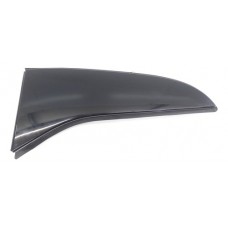 Moldura Black Piano Dir. Porta Malas Mercedes Glb 200 1.3