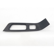 Moldura Botão Vidro Porta Tras. Esq. Volvo Xc60 T5 2013