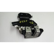 Fechadura Porta Traseira Direita  Cherokee Longitude2015
