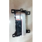 Maçaneta Traseira Direita Sorento 2012