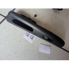 Botão Vidro Traseiro Direito Chery Qq