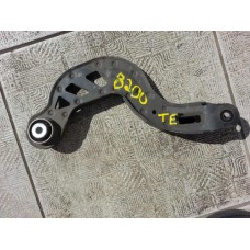 Balança Braço Suspensão Traseira Esquerda Mercedes B200 2015