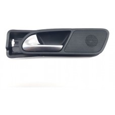 Maçaneta Interna Traseira Esquerda  Tiguan 2010