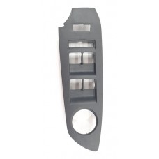 Acabamento Forro Porta Dianteira E/ Chevrolet Tracker 2018 