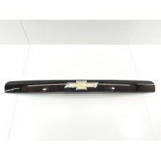 Friso Tampa Traseira Luz Placa Chevrolet Tracker 2018 