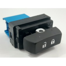 Botão Trava Porta Dianteira Esquerda Chevrolet Tracker 2018