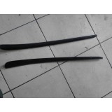 Acabamento Lateral Do Para Brisa L/ E/ Extintor Azera 2012