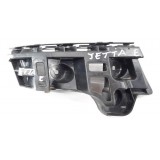 Guia Para-choque Traseiro Esquerdo Jetta 2019 