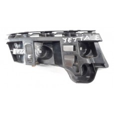 Guia Para-choque Traseiro Esquerdo Jetta 2019 