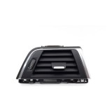 Difusor Ar Direito Bmw 320i 2017  