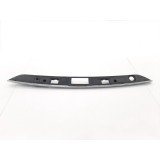 Moldura Fechadura Tampa Traseira C200 Kompressor 