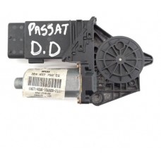 Motor Vidro Porta Dianteira Direita Volkswagen Passat