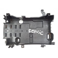 Suporte Base Bateria Chevrolet Sonic 