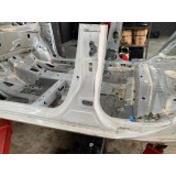 Coluna T Lateral Esquerda Toyota Yaris