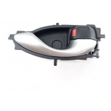 Maçaneta Interna Dianteira Esquerda Toyota Yaris 2020 1s