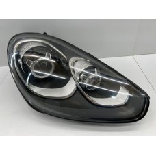 Farol Direito Porsche Cayenne 2017