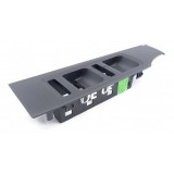 Moldura Botão Vidro Dianteiro Esquerdo Arrizo 5 J60-3746031