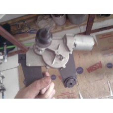 Motor Do Limpador Traseiro Da Kyron 2011