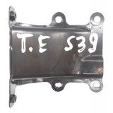 Suporte Traseiro Esquerdo Nissan Sentra 2015