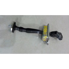 Limitador Da Porta Traseira Esquerda Nissan Frontier 2015