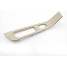 Moldura Botão Vidro Porta Tras. Dir. Volvo Xc60 2013