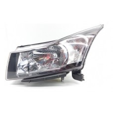 Farol Esquerdo Chevrolet Cruze Sk1900