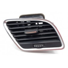 Difusor Ar Direito Painel Audi Q3 1.4 2018 8u1820902