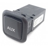 Entrada Conector Auxiliar Audi Q3 1.4 2018 8u0035474