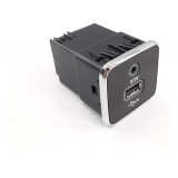 Entrada Botão Usb Auxiliar Toro 4x4 Diesel 53223309