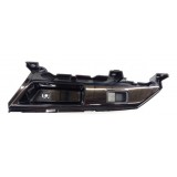 Moldura Botão Vidro Elétrico Tras. Esq. Pajero Sport 2022